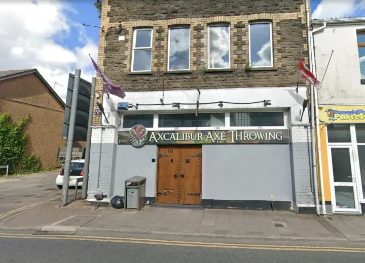 Axe-Throwing Venue Opposes New Alcohol Licence Next Door in Caerphilly