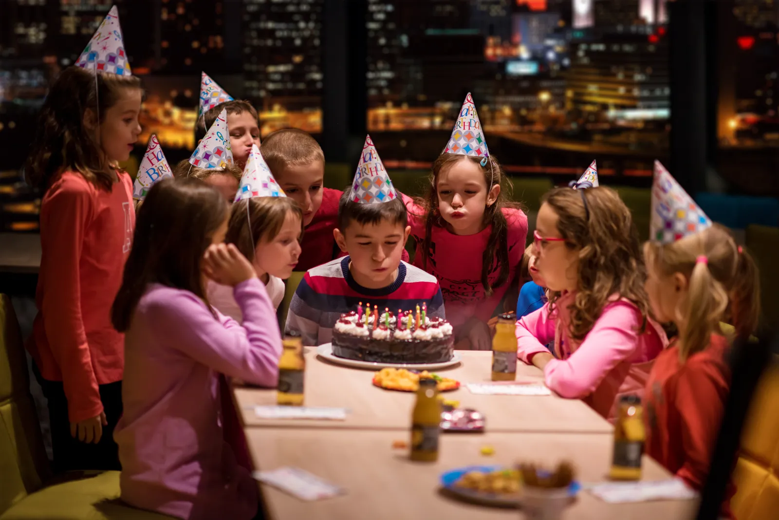 Dear Abby: Friend Sells Autistic Son's Birthday Gifts Online