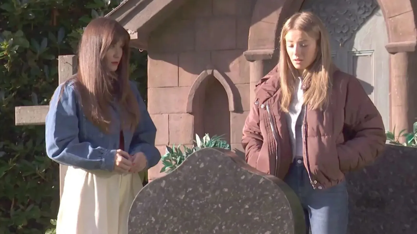 Hollyoaks Continuity Slip Shows Diane Hutchinson's Grave Moving to New Spot