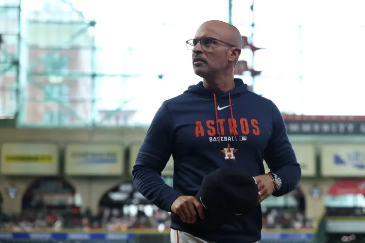 Joe Espada Named Finalist While Astros Continue Manager Search