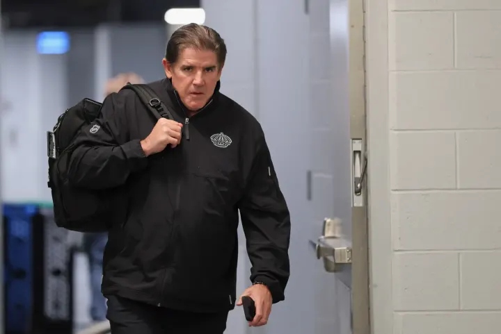 Kings Coach Peter Laviolette Looks Back on Turbulent Rangers Stint