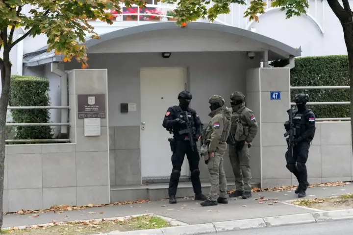 Israeli Embassy Attack in Belgrade Leaves Guard Injured, Attacker Killed