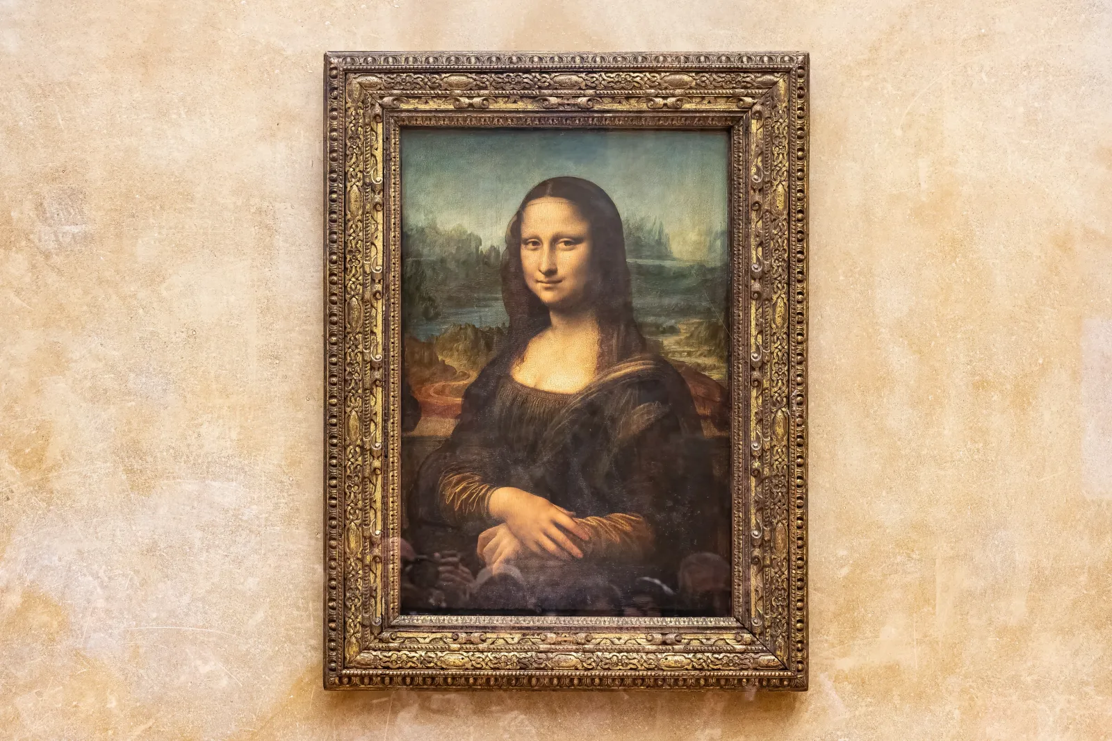 Scientists Uncover Hidden Beauty Issue in Mona Lisa