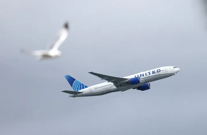 New Evidence Unveiled in United Flight Hijacking Threat Involving 25-Year-Old Passenger