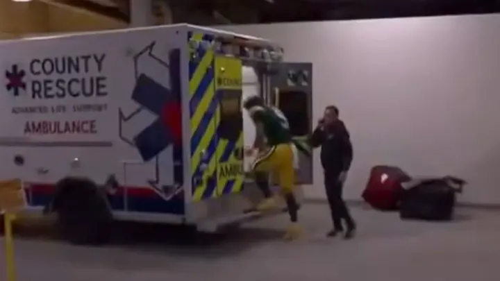Christian Watson Returns to Game After Hospital Check for Internal Bleeding