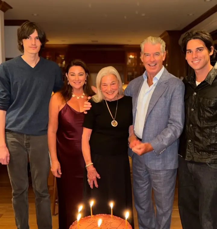 Keely Shaye Smith dazzles in satin at her mother's 82nd birthday celebration
