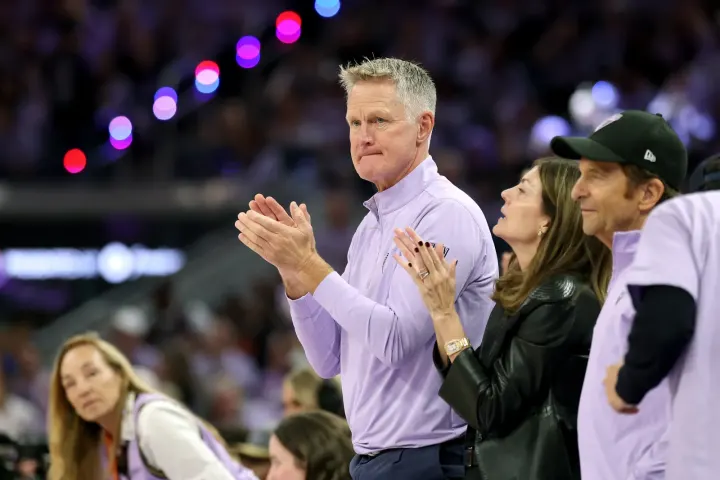 Steve Kerr Comments on 'Breakfast' Tipoff Timing for WNBA Finals Game 6