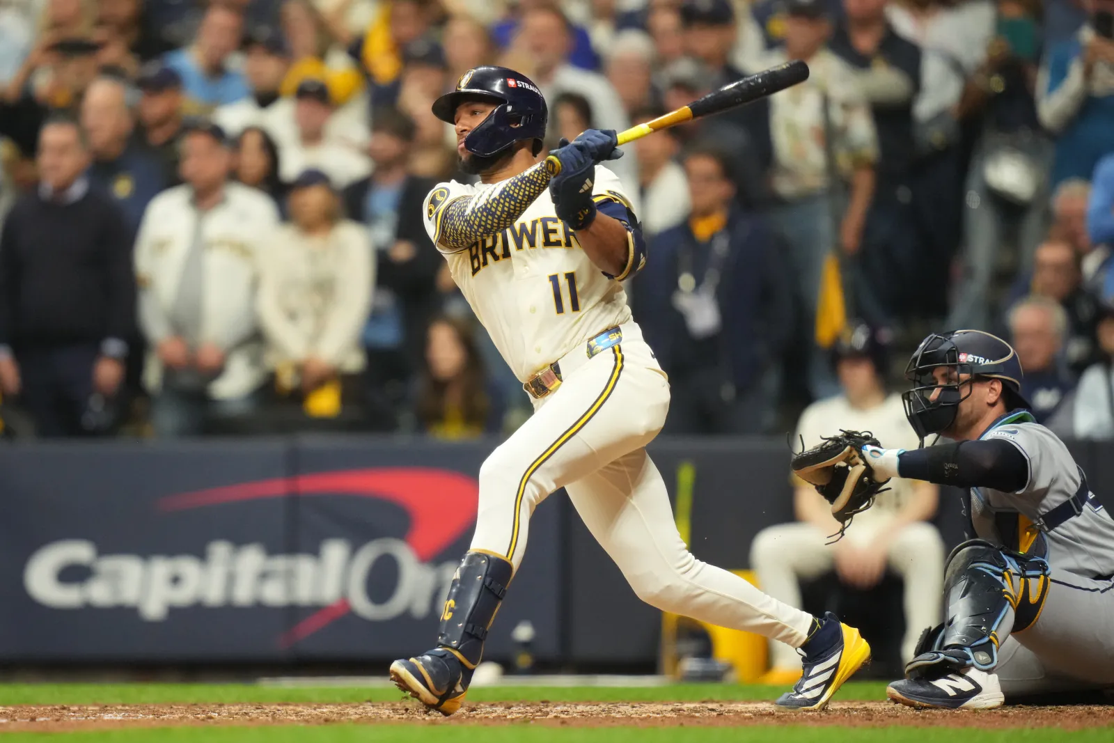 Brewers Outfielder Sal Frelick Vows to Drag Pitchers Through Hell