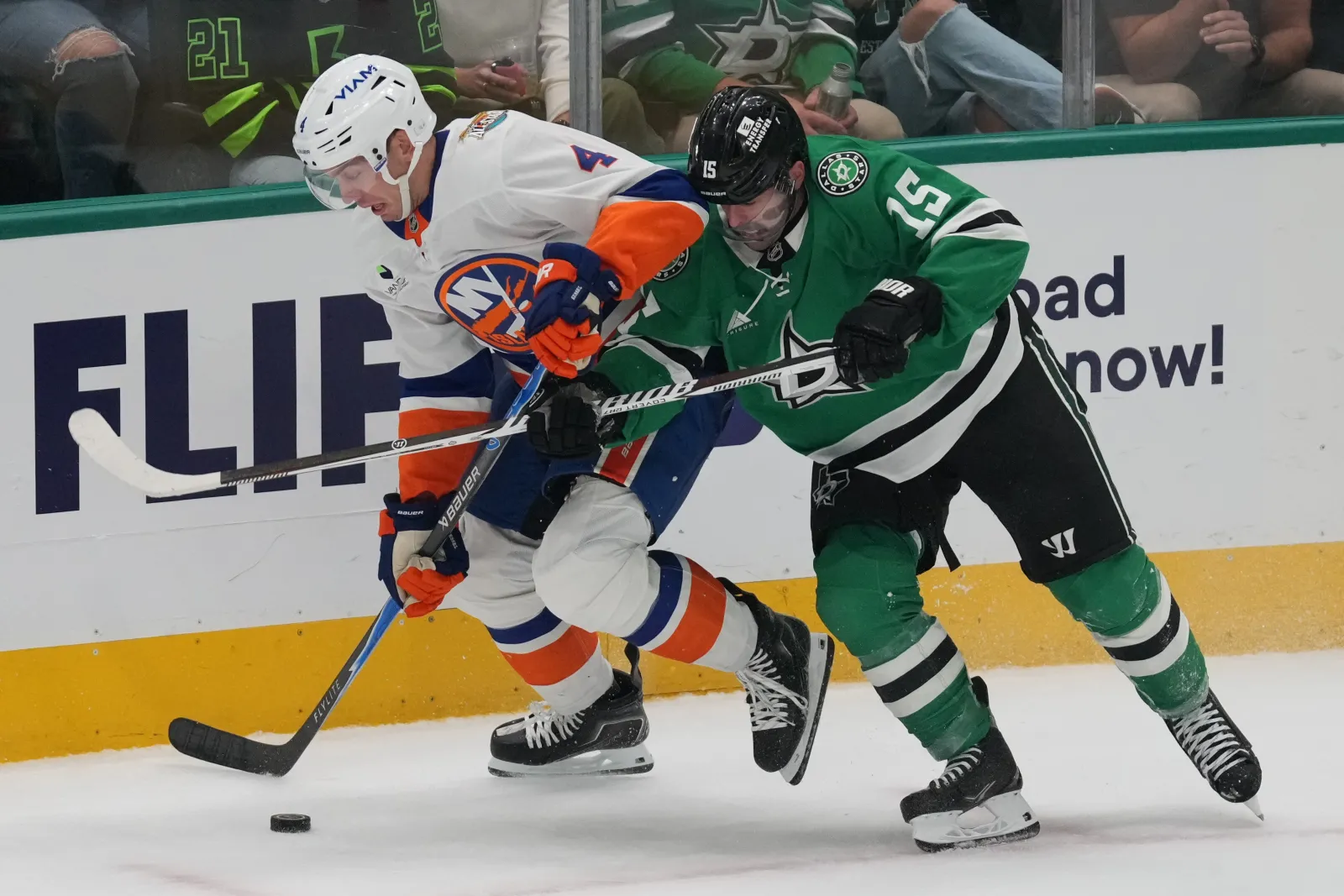 DeBoer Says Three Goals Per Game Pose Two Problems for Islanders
